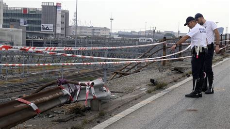 Venice mayor orders halt to buses operated by company following second crash that injured 15